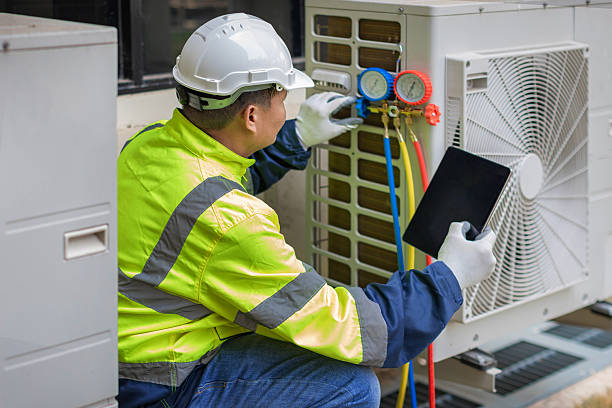 Professional Hvac technician working in Saddle Brook, NJ
